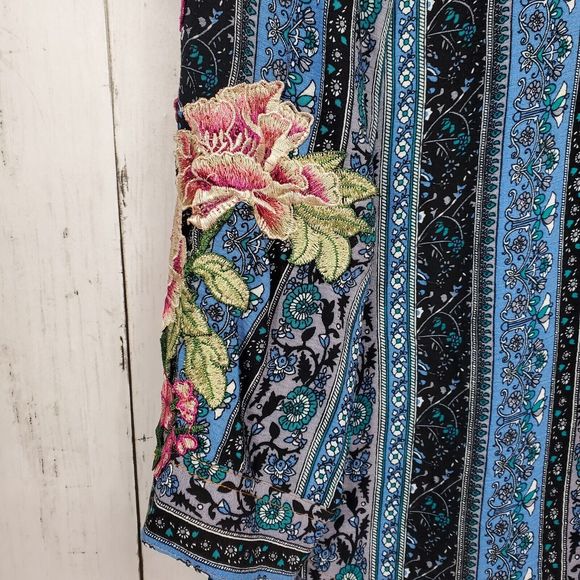 Aratta Silent Journey Embroidered Floral Blouse Tunic Womens Large Blue Boho EUC - Picture 6 of 16